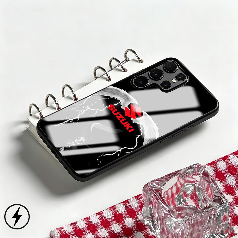 Supercar Suzuki-Now logo Phone - Phone Cases Samsung S25 Ultra recension och pris