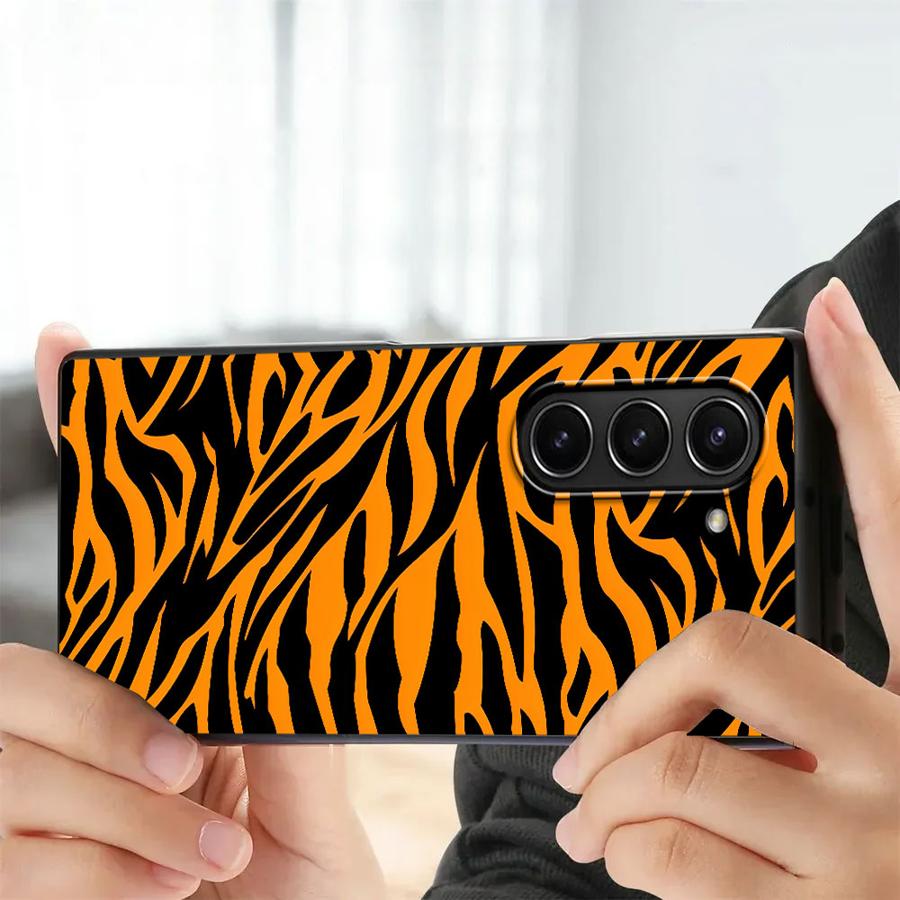 Zebra Striped Sunflower Back P - Phone Cases Z Fold 7 recension och pris