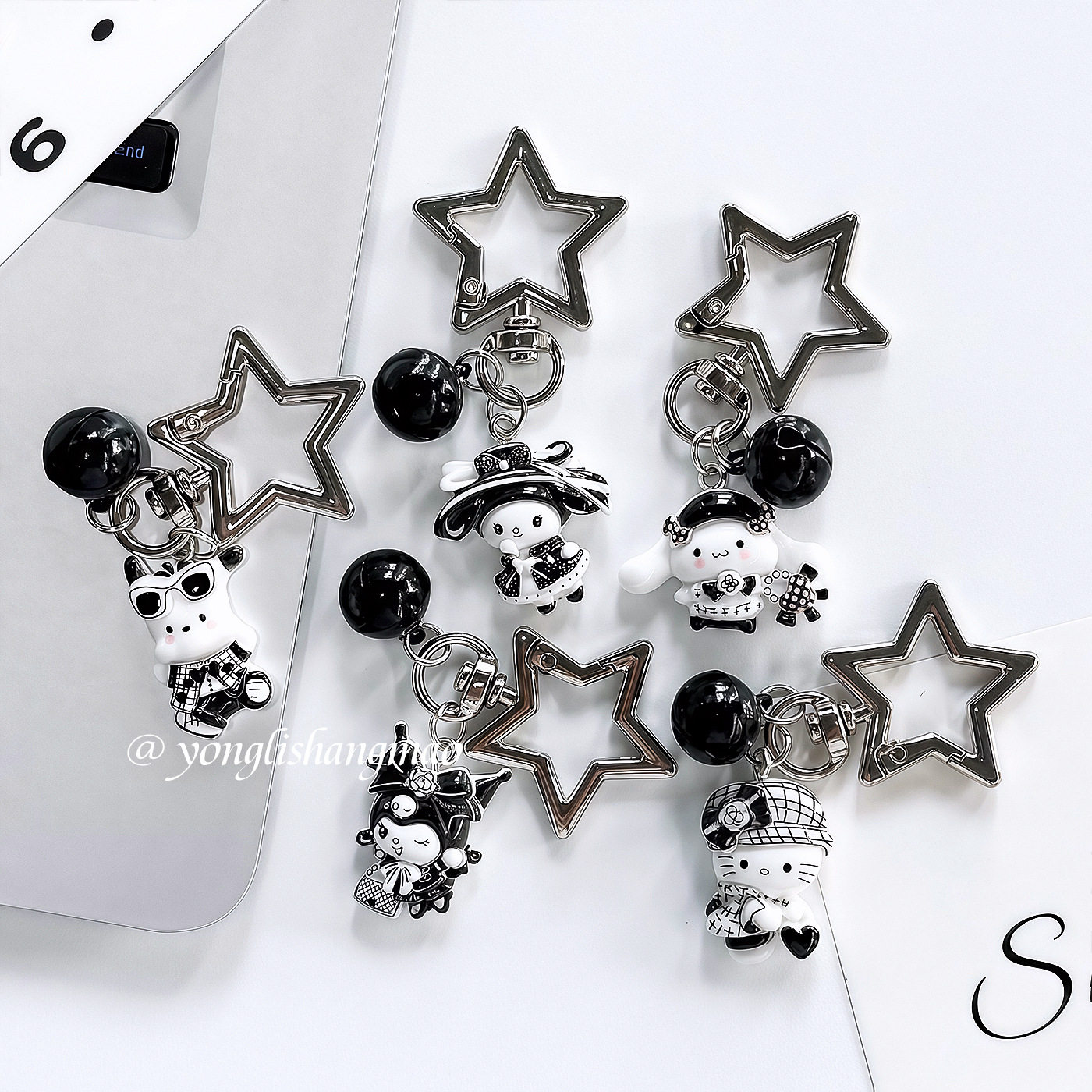Vintage Y2k Sanrio Hello Kitty - Phone Cases With Charms recension och pris